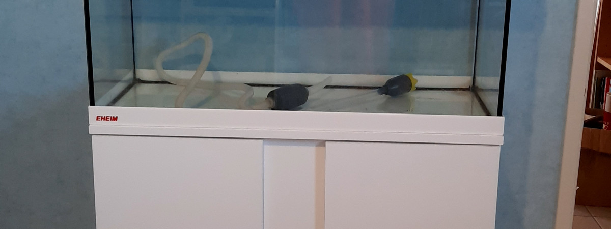 aquarium Eheim 126